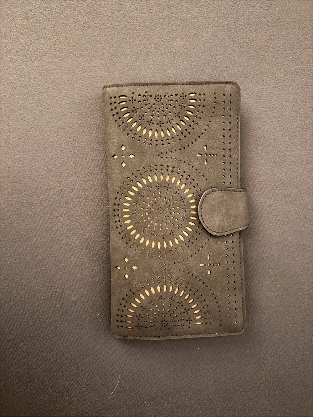 Women's Suede Laser-Cut Wallet - Taupe